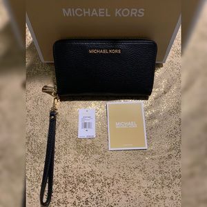 Michael Kors Leather Wristlet